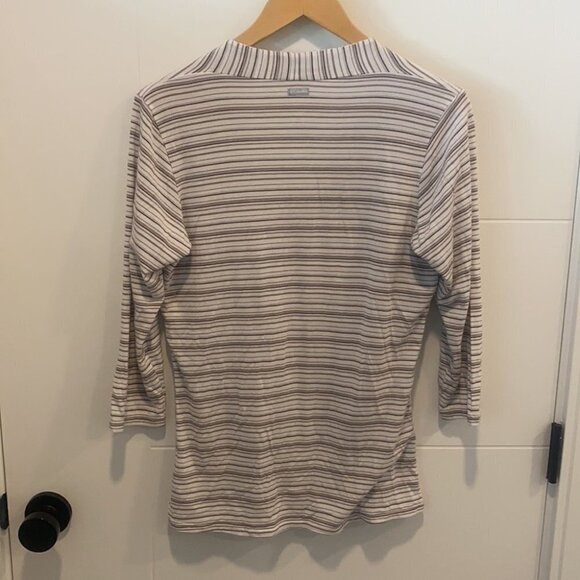 Columbia half sleeve striped shirt  medium - Picture 6 of 7